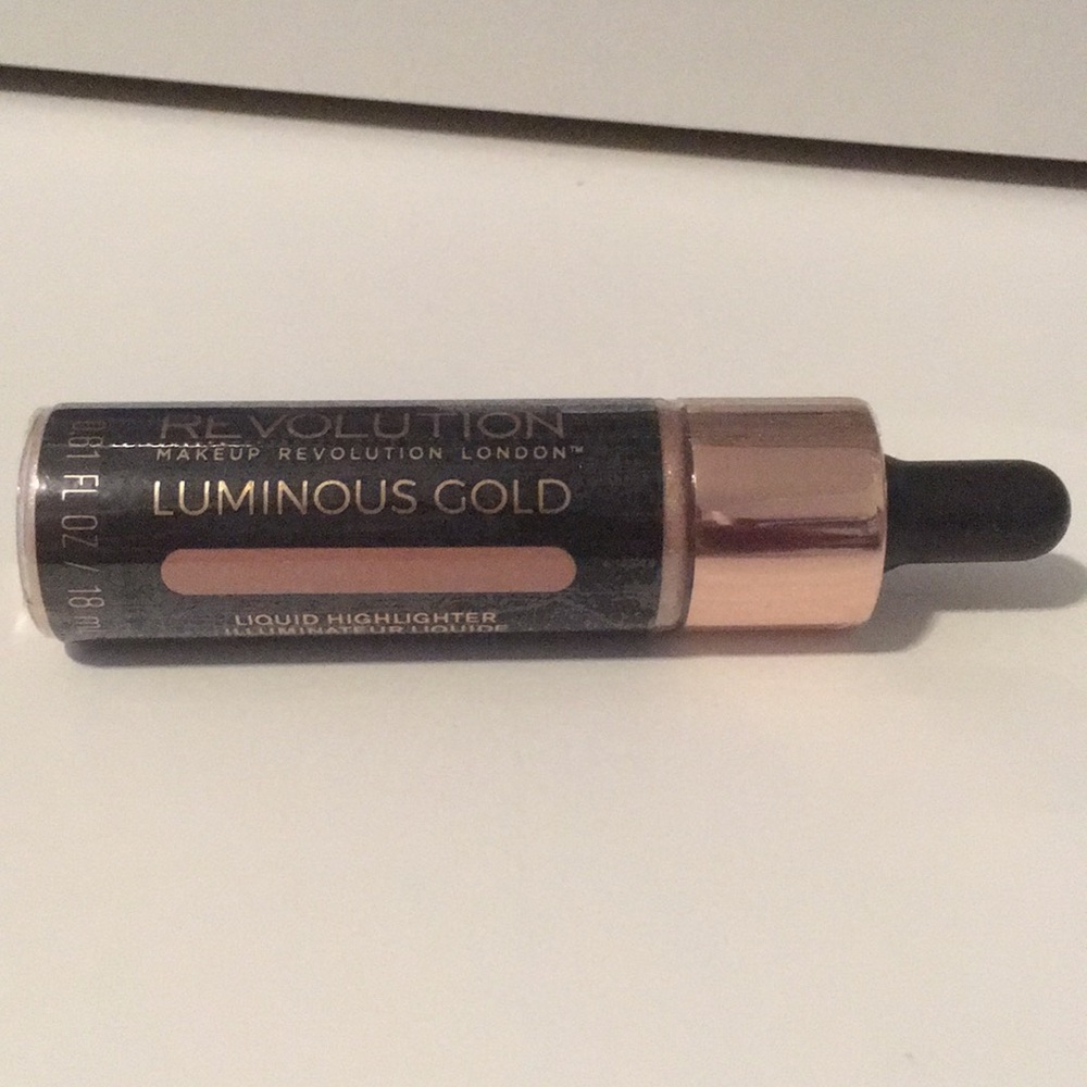 Makeup Revolution Luminous Gold Liquid Highlighter